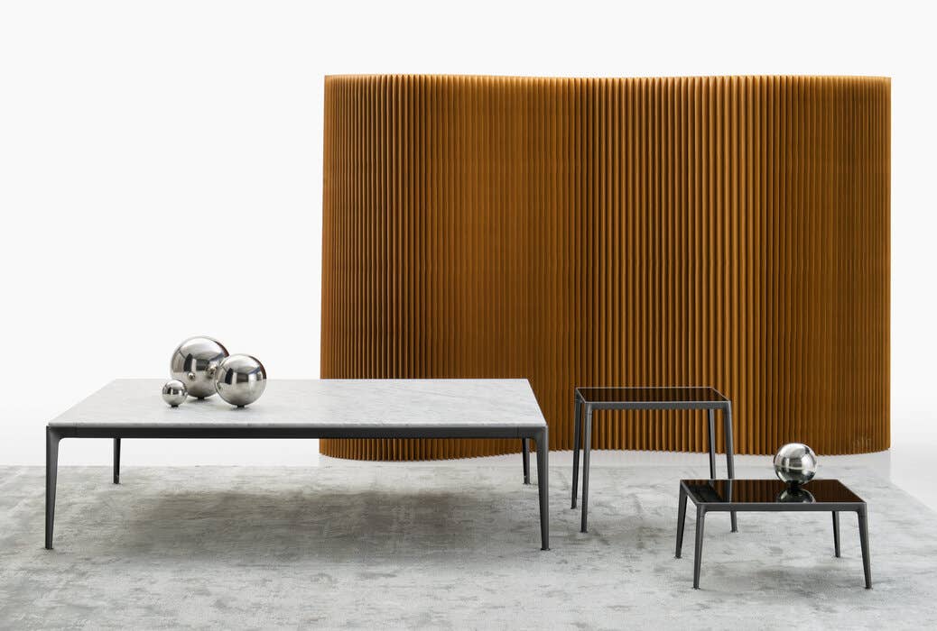 Small discount indoor table