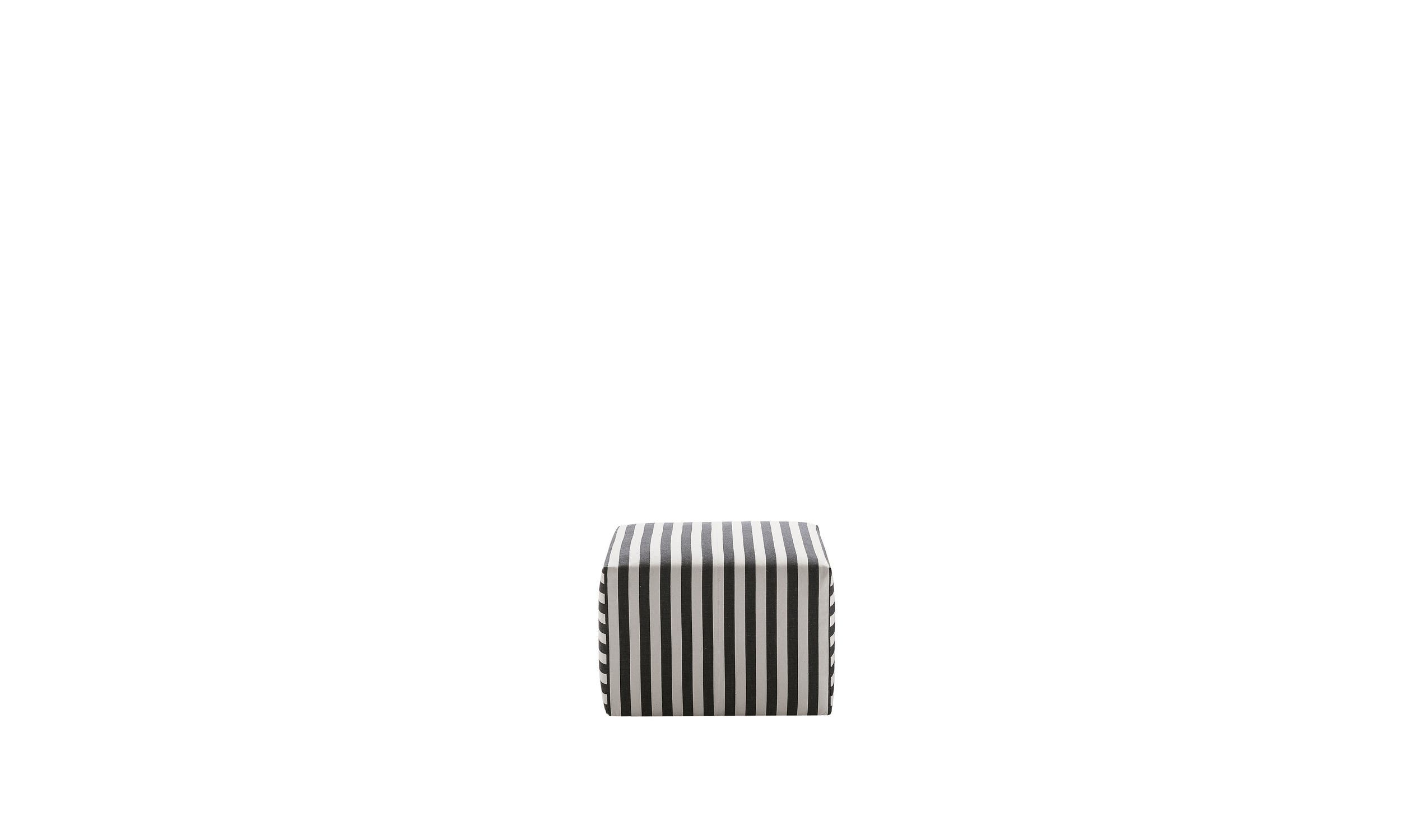 P60 Ottomans 1